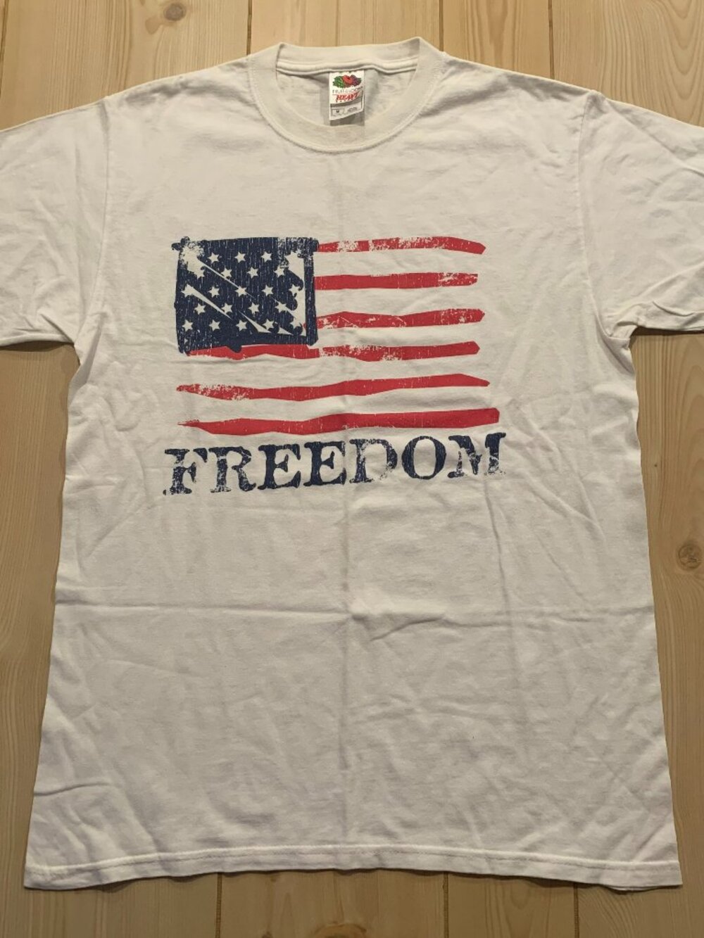 Vintage Y2K Freedom American Flag USA United States America Patriotic T-Shirt M
